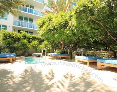 950 Brickell Bay Drive - Photo Thumbnail 24