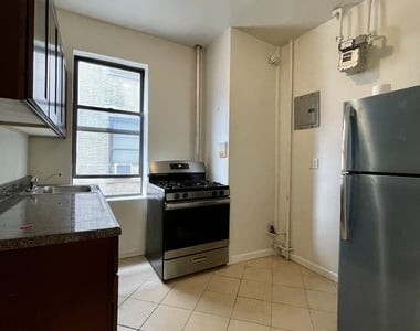 608 West 139th Street - Photo Thumbnail 2