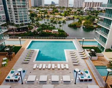 300 Sunny Isles Blvd - Photo Thumbnail 1