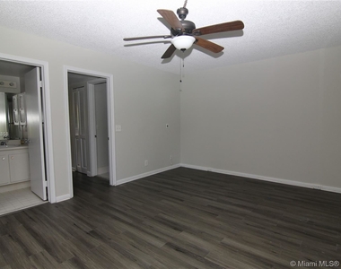 151 Sw 135th Ter Apt 106t - Photo Thumbnail 0