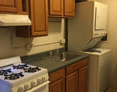 843 Hollins St Apt1 - Photo Thumbnail 8