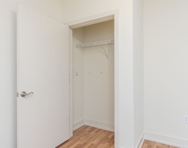 1507 Master St Unit 1 - Photo Thumbnail 14