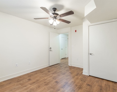 1505 Master St Unit 1 - Photo Thumbnail 21