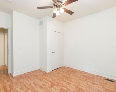 1509 Master St Unit 1 - Photo Thumbnail 17