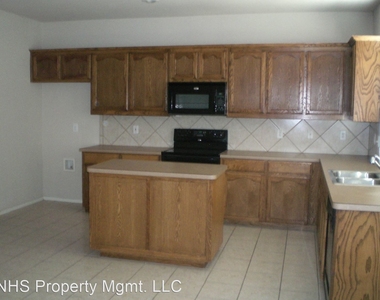 14205 Zamora Lane - Photo Thumbnail 3