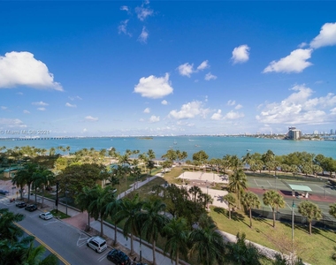 1756 N Bayshore Dr - Photo Thumbnail 18