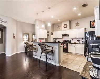 5051 Stagecoach Way - Photo Thumbnail 9