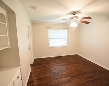 3637 Northaven Road - Photo Thumbnail 13