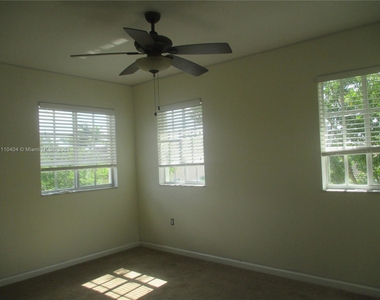 27379 Sw 143rd Ct - Photo Thumbnail 17