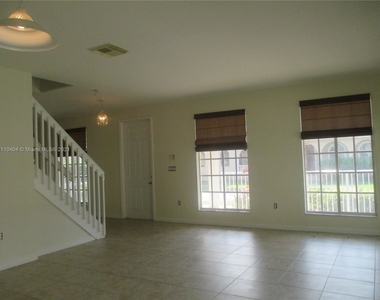 27379 Sw 143rd Ct - Photo Thumbnail 5