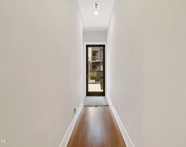 2474 N Lincoln Ave Apt 2s - Photo Thumbnail 16