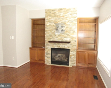 10215 Brighton Ridge Way #122 - Photo Thumbnail 15