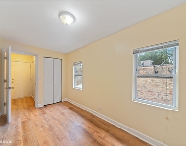 845 West Armitage Avenue - Photo Thumbnail 12