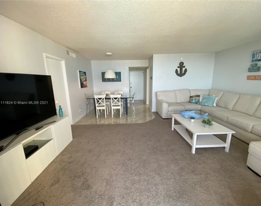 3180 S Ocean Dr - Photo Thumbnail 2