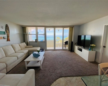 3180 S Ocean Dr - Photo Thumbnail 0