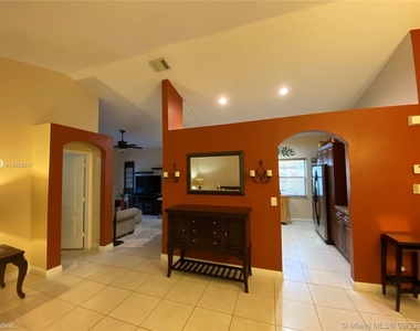 4820 Sw 152nd Way - Photo Thumbnail 0