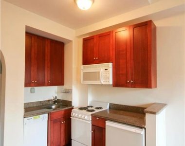 Great Value- Sunny West Village Studio, doorman building, laundry in the building. Kitchenette, hard wood floors. One month broker's fee.  - Photo Thumbnail 1