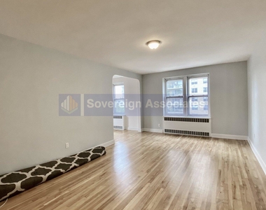 500 Kappock Street - Photo Thumbnail 2