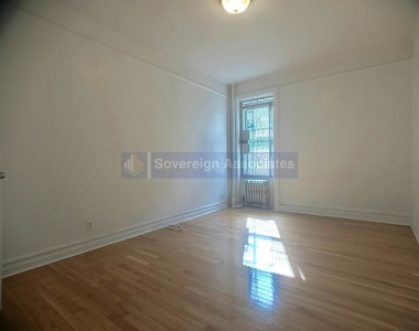 936 West End Avenue - Photo Thumbnail 1