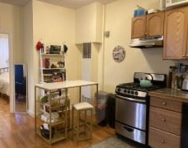 145 Endicott St Apt A - Photo Thumbnail 0