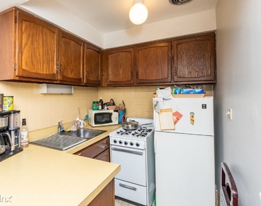 611 W Patterson Ave #321 - Photo Thumbnail 4