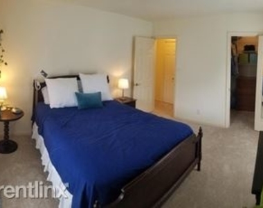 10303 Appalachian Cir Unit 9-301 - Photo Thumbnail 5