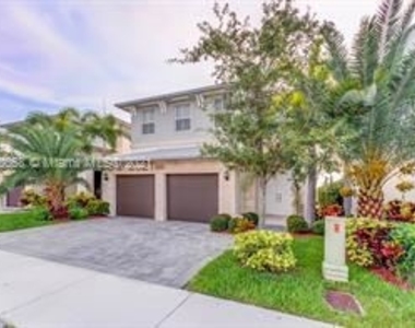 6960 Nw 104th Ct # 6960 - Photo Thumbnail 1