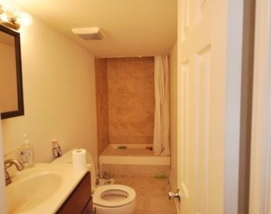 2113 N Marvine St - Photo Thumbnail 4