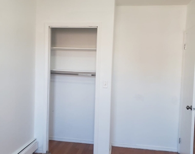 1546 Pacific Street - Photo Thumbnail 4