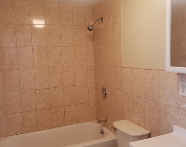 1546 Pacific Street - Photo Thumbnail 3