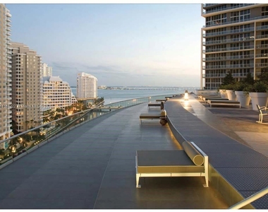 495 Brickell Ave - Photo Thumbnail 15