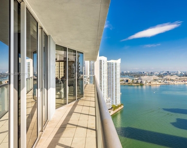 465 Brickell Ave - Photo Thumbnail 47