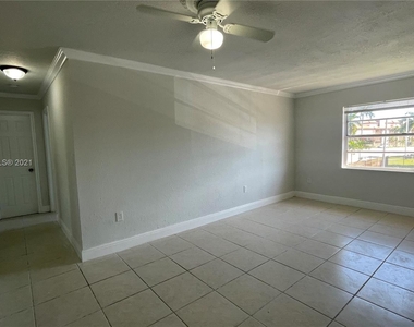 15260 Sw 80th St - Photo Thumbnail 4