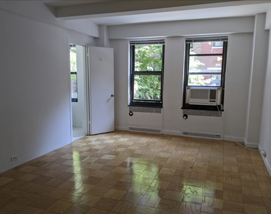 108 East 38th Street - Photo Thumbnail 1