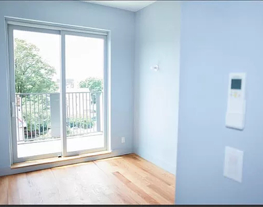 1506 New York Avenue - Photo Thumbnail 7