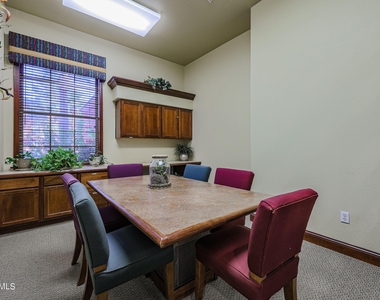 14950 W Mountain View Boulevard - Photo Thumbnail 22