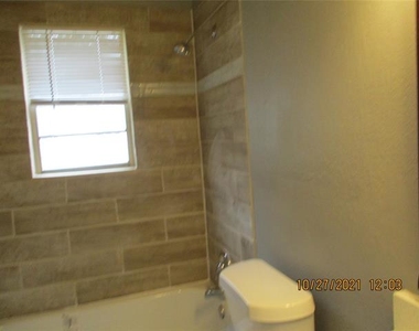 257 Ash Street - Photo Thumbnail 13