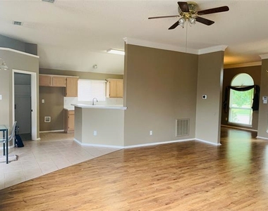 1381 Colby Drive - Photo Thumbnail 8