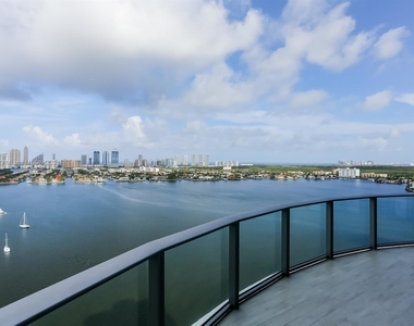 17301 Biscayne Blvd - Photo Thumbnail 19