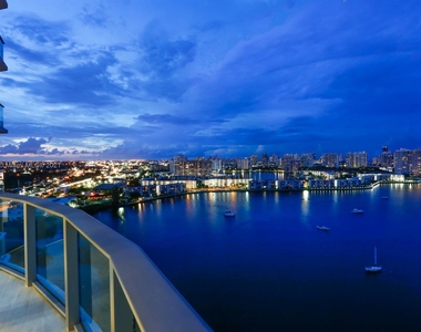 17301 Biscayne Blvd - Photo Thumbnail 21