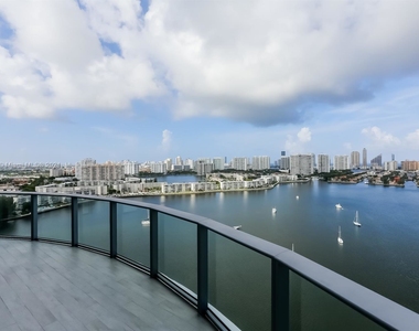 17301 Biscayne Blvd - Photo Thumbnail 20