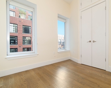 177 Ludlow Street - Photo Thumbnail 7