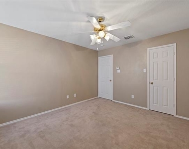 1623 Mineral Springs Drive - Photo Thumbnail 26