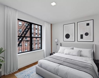 1104 Lexington Avenue - Photo Thumbnail 4