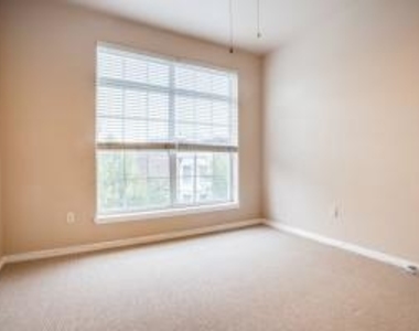 2305 Worthington Street - Photo Thumbnail 14