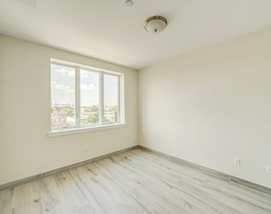 30-68 38th Street - Photo Thumbnail 5