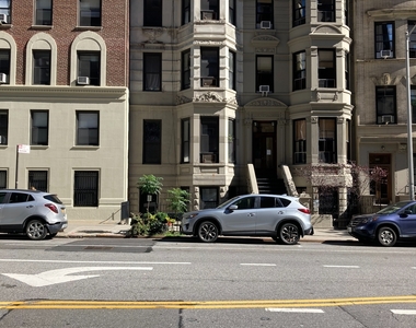 872 West End Avenue - Photo Thumbnail 6