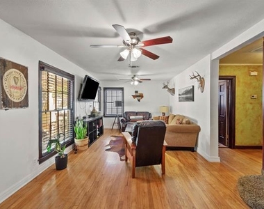 3725 El Campo Avenue - Photo Thumbnail 4