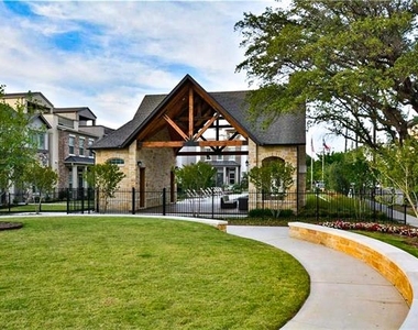 5128 Artemesia Lane - Photo Thumbnail 25