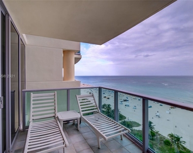 1455 Ocean Dr - Photo Thumbnail 31